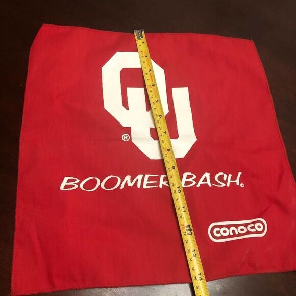Vintage Oklahoma University Sooner O.U. Red White Conoco Boomer Bash Rally Rag - Picture 8 of 10